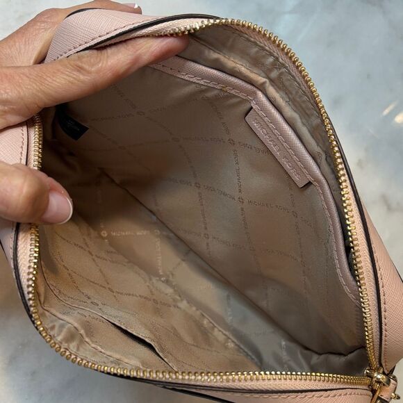 Michael Kors Bag Crossbody Purse Handbag Leather Cynthia Pink Chain Satchel Bag - Picture 12 of 16